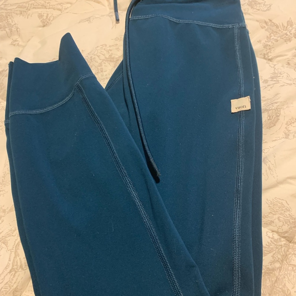 Vuori Small Women Navy Joggers